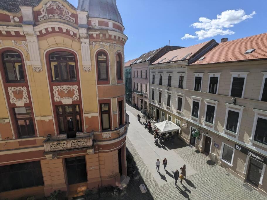 Boheme Central Apartment Тимишоара Экстерьер фото
